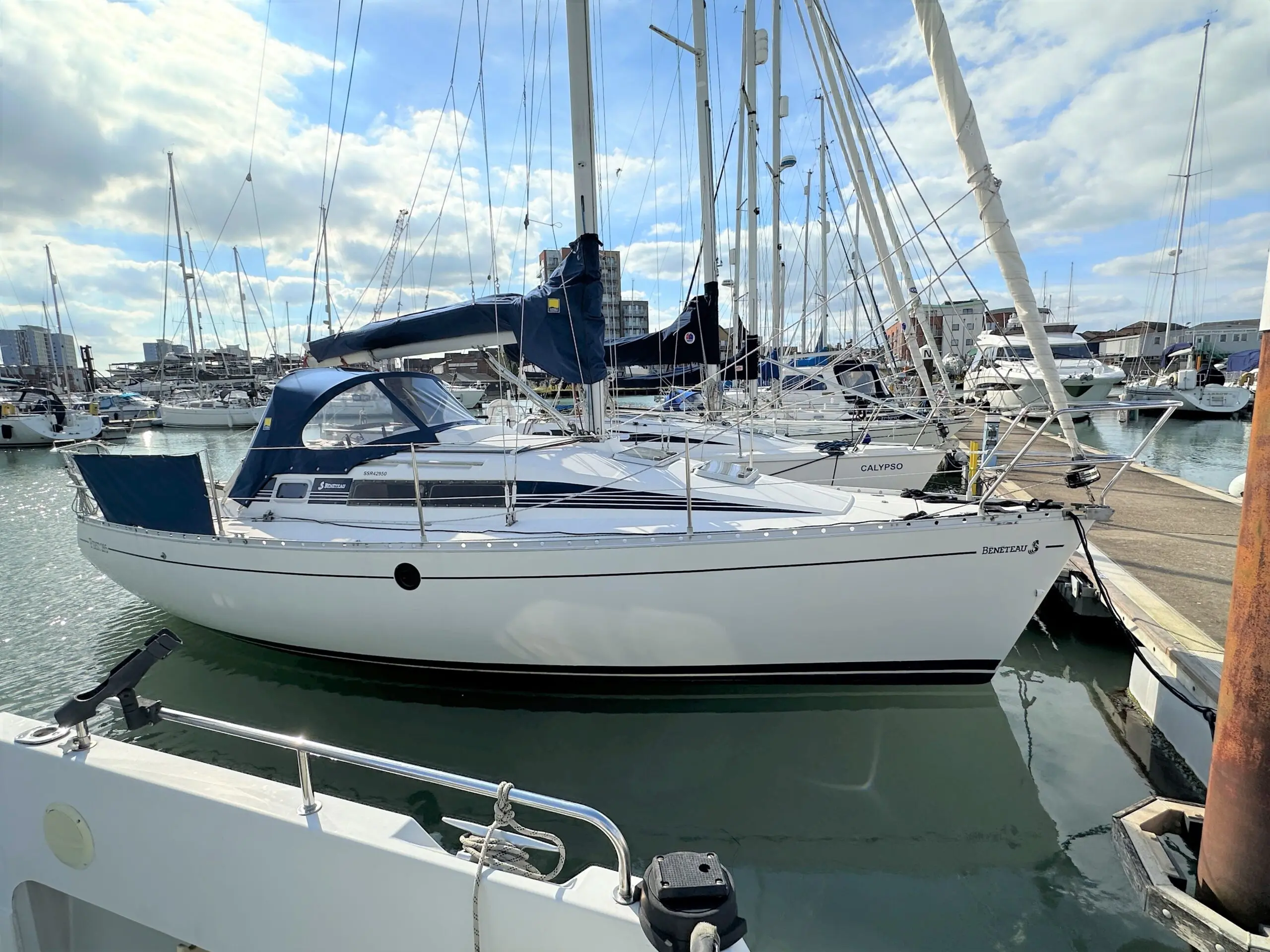 1990 Beneteau first 285