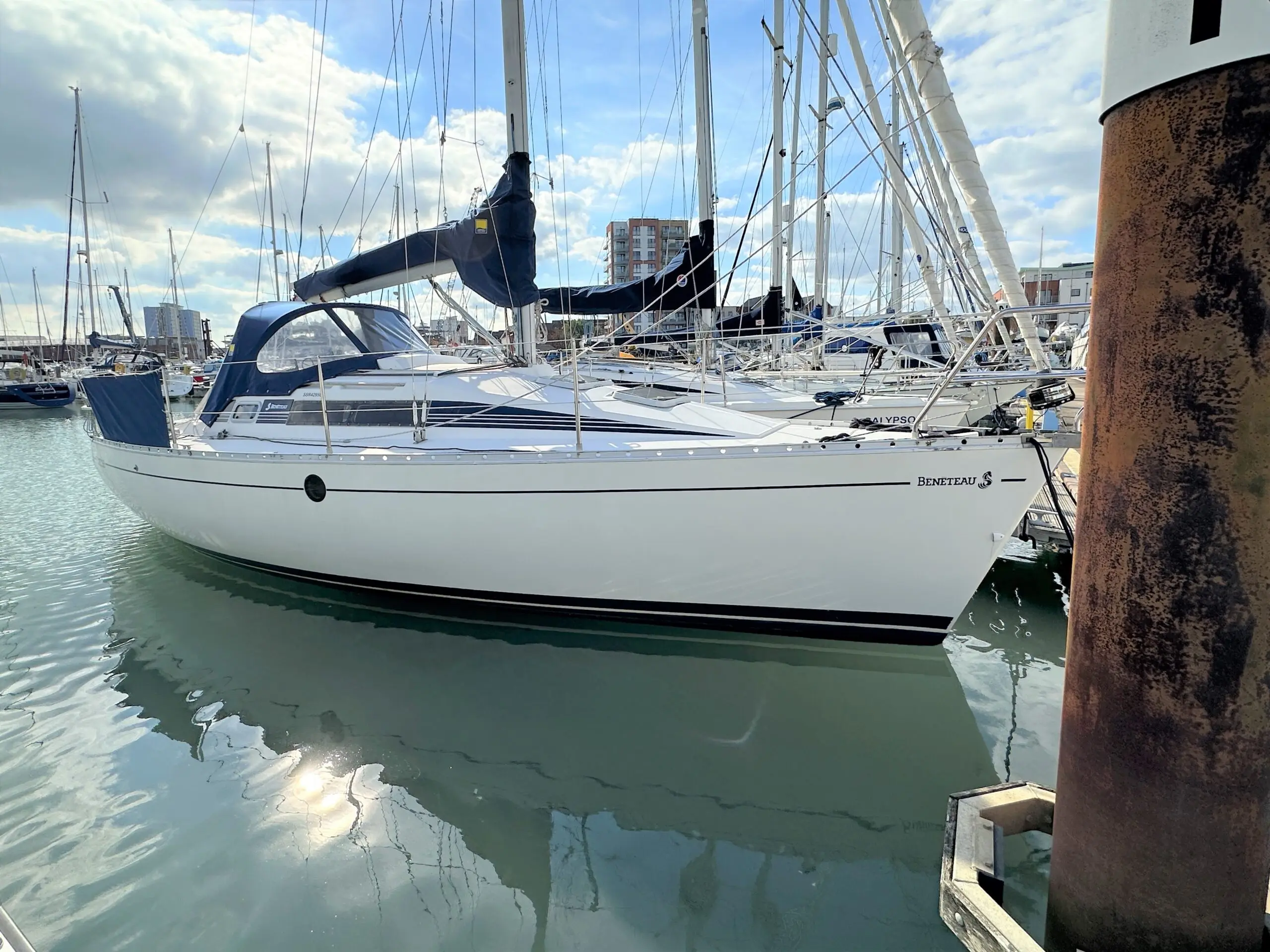 1990 Beneteau first 285