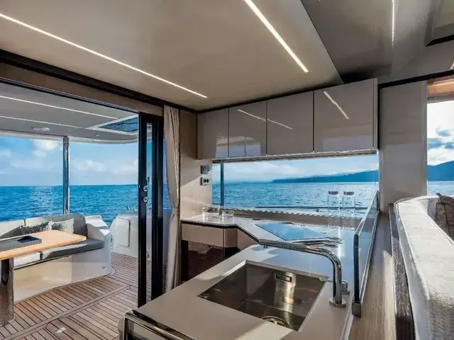 Absolute NAVETTA 48