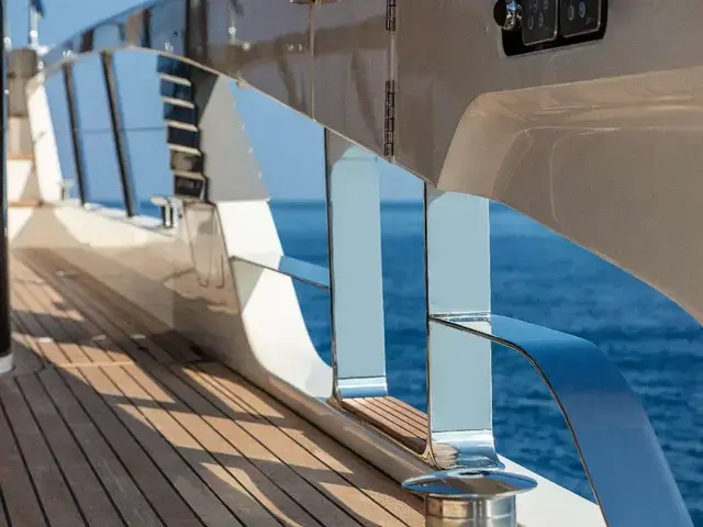 Absolute Navetta 64