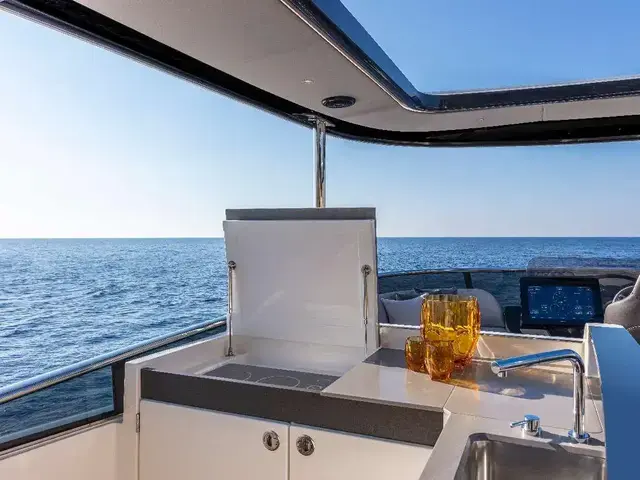 Absolute Navetta 64