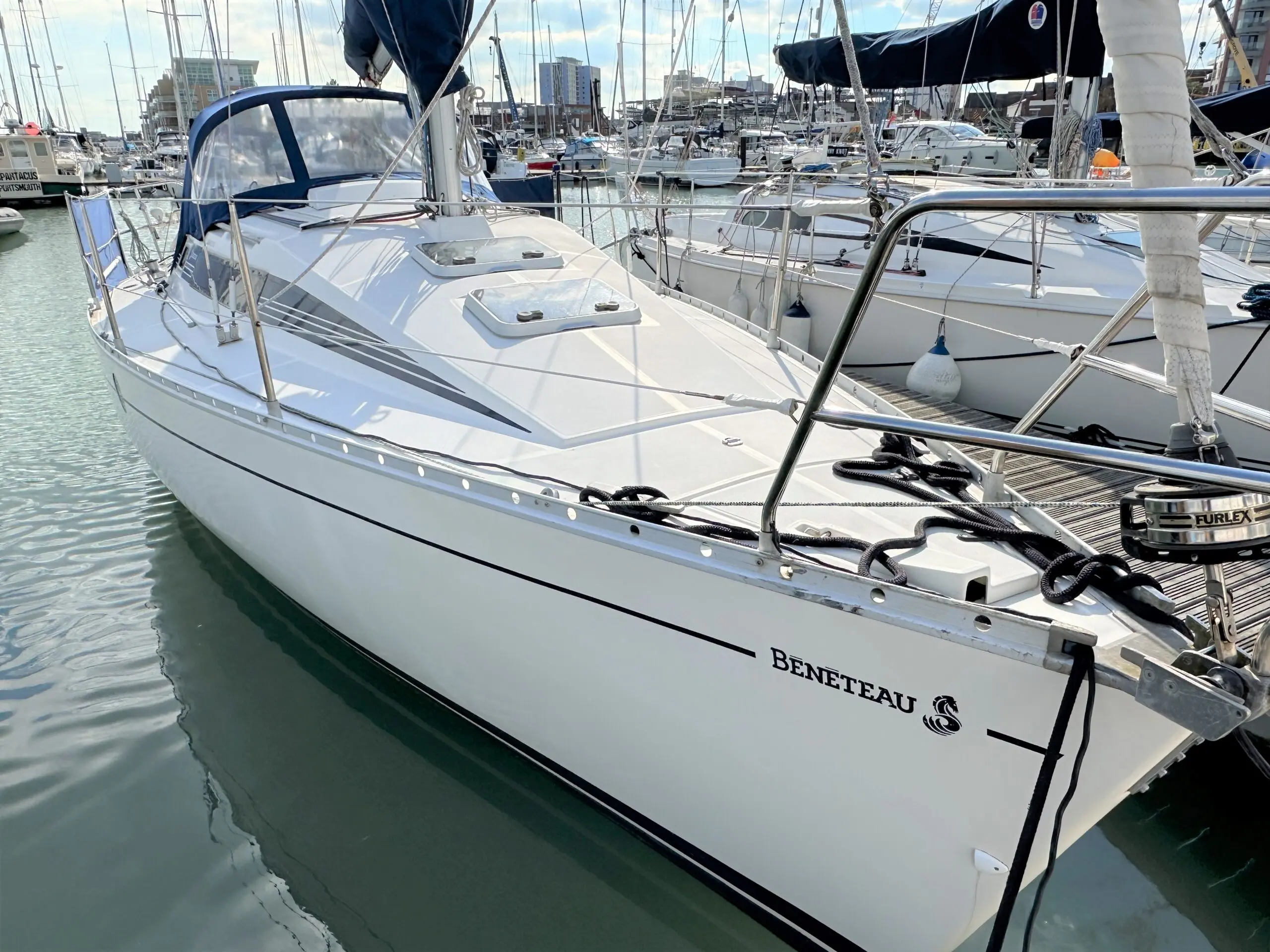 1990 Beneteau first 285