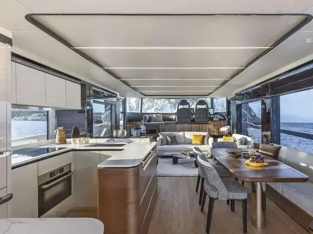 Absolute Navetta 64