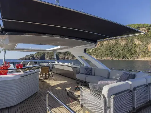 Absolute Navetta 75