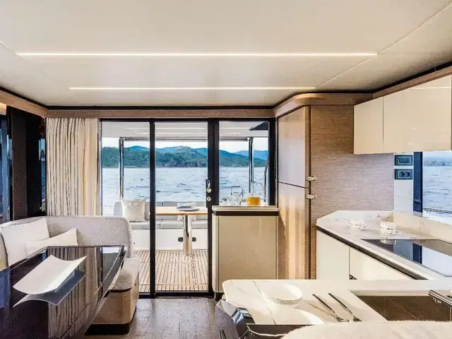 Absolute NAVETTA 58