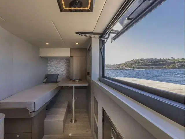 Absolute Navetta 75