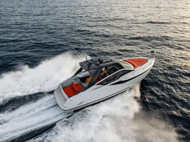 Fairline F Line 33