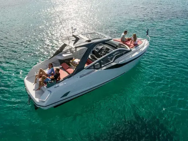 Fairline F Line 33