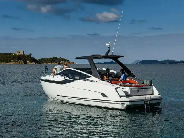 Fairline F Line 33