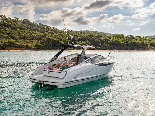 Fairline F Line 33