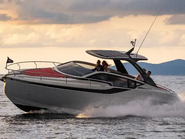 Fairline F Line 33