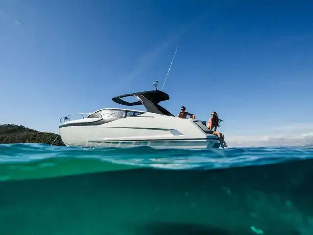 Fairline F Line 33