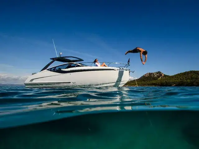 Fairline F Line 33