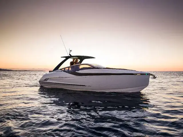 Fairline F Line 33