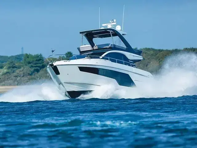 Fairline Squadron 58