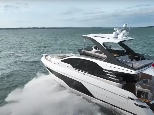 Fairline Squadron 58