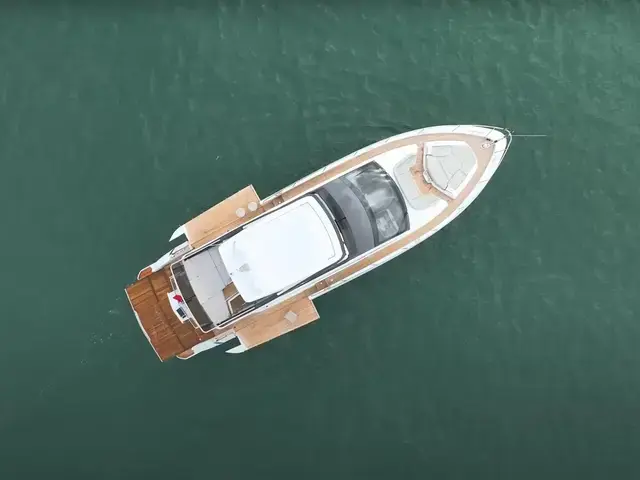 Fairline Squadron 58