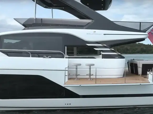 Fairline Squadron 58