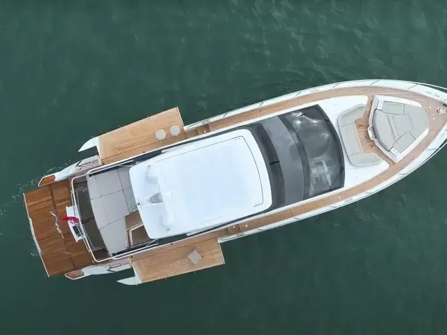 Fairline Squadron 58