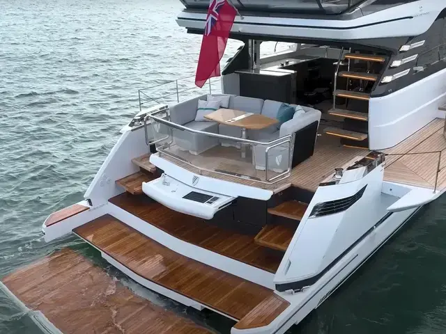 Fairline Squadron 58