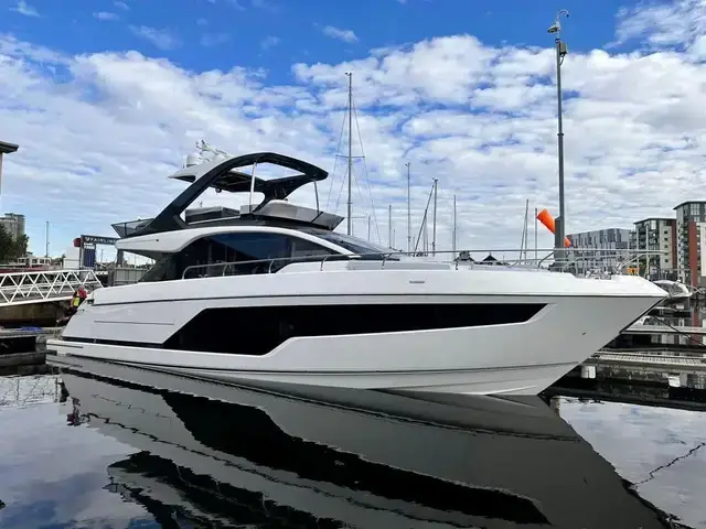 Fairline Squadron 58