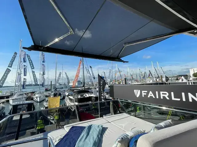 Fairline Squadron 58