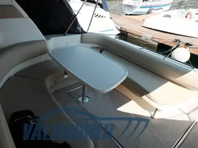 Sea Ray 310 Sundancer