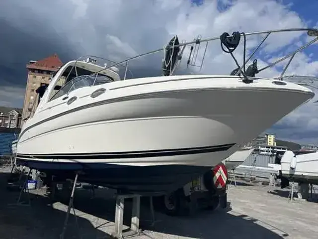 Sea Ray 275 Sundancer