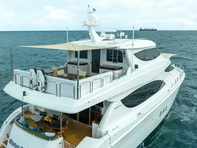 Hatteras 80 Motor Yacht