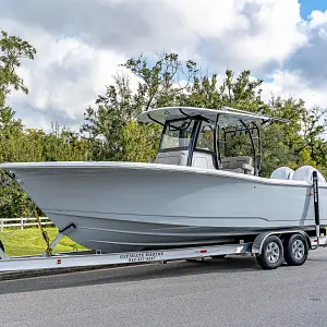 2025 Sea Hunt Gamefish 28 CB