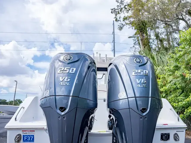 Sea Hunt Boats Gamefish 27 FS