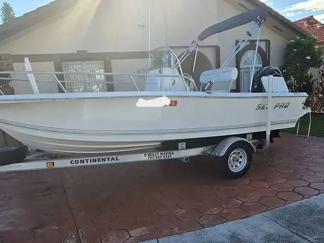 Sea Pro Boats 176 CC