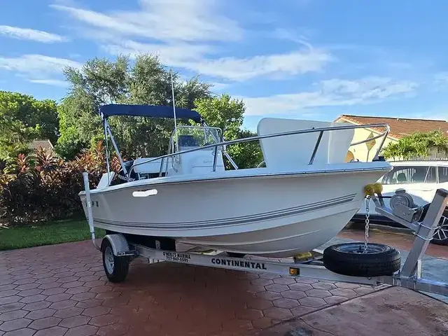 Sea Pro Boats 176 CC