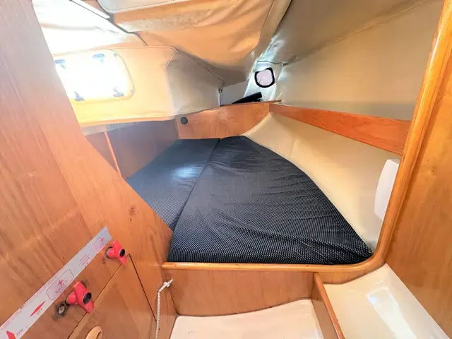 Beneteau First 285