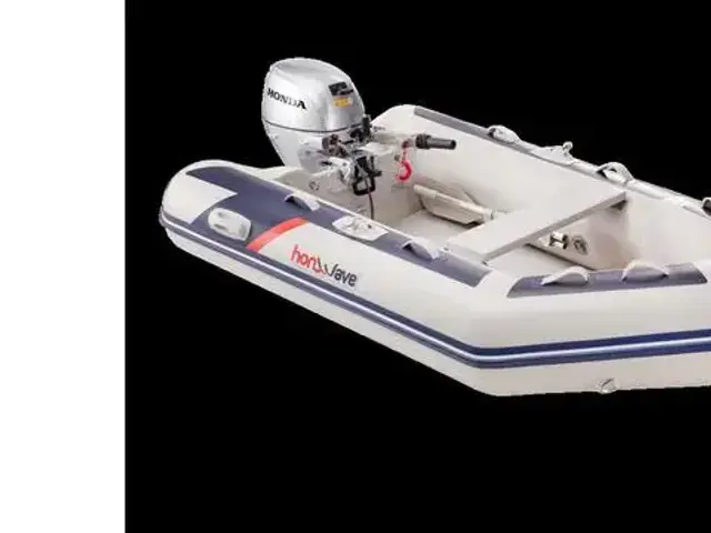 Honda T27ie Honwave Inflatable Boat