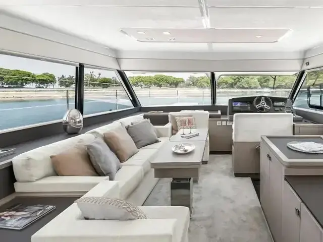 Fountaine Pajot MY 5