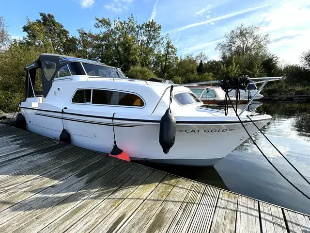 Viking Canal Boats 24 Cockpit Cruiser