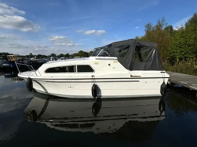 Viking Canal Boats 24 Cockpit Cruiser