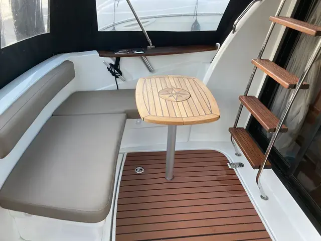 Beneteau Antares 30