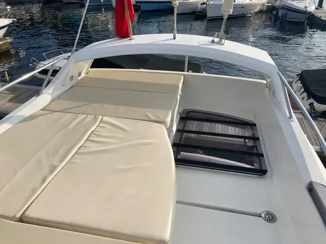 Beneteau Antares 30