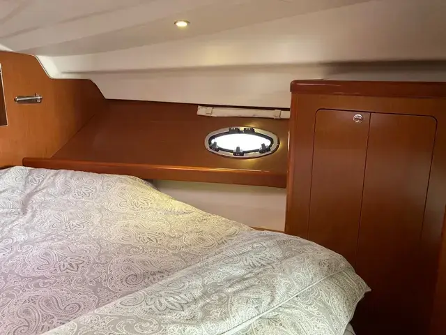 Beneteau Antares 30