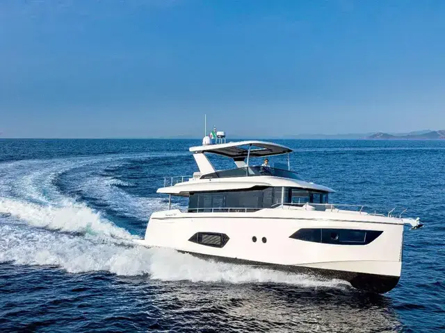 Absolute Navetta 52