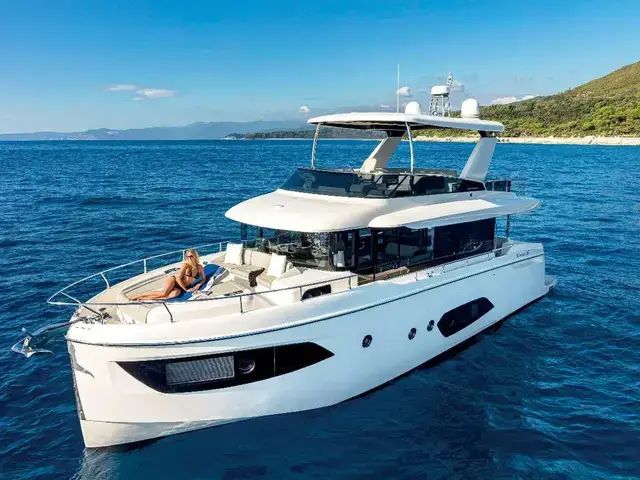 Absolute Navetta 52