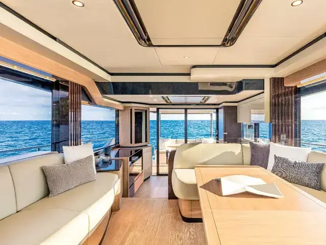 Absolute Navetta 52