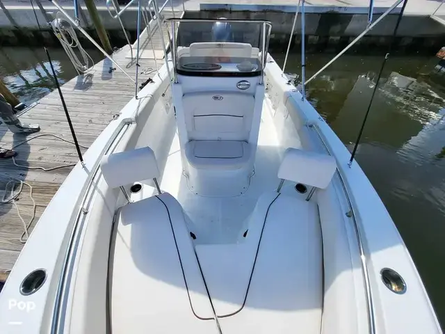 Sea Hunt Boats Ultra 211