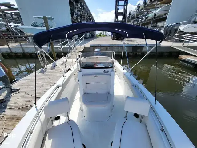 Sea Hunt Boats Ultra 211