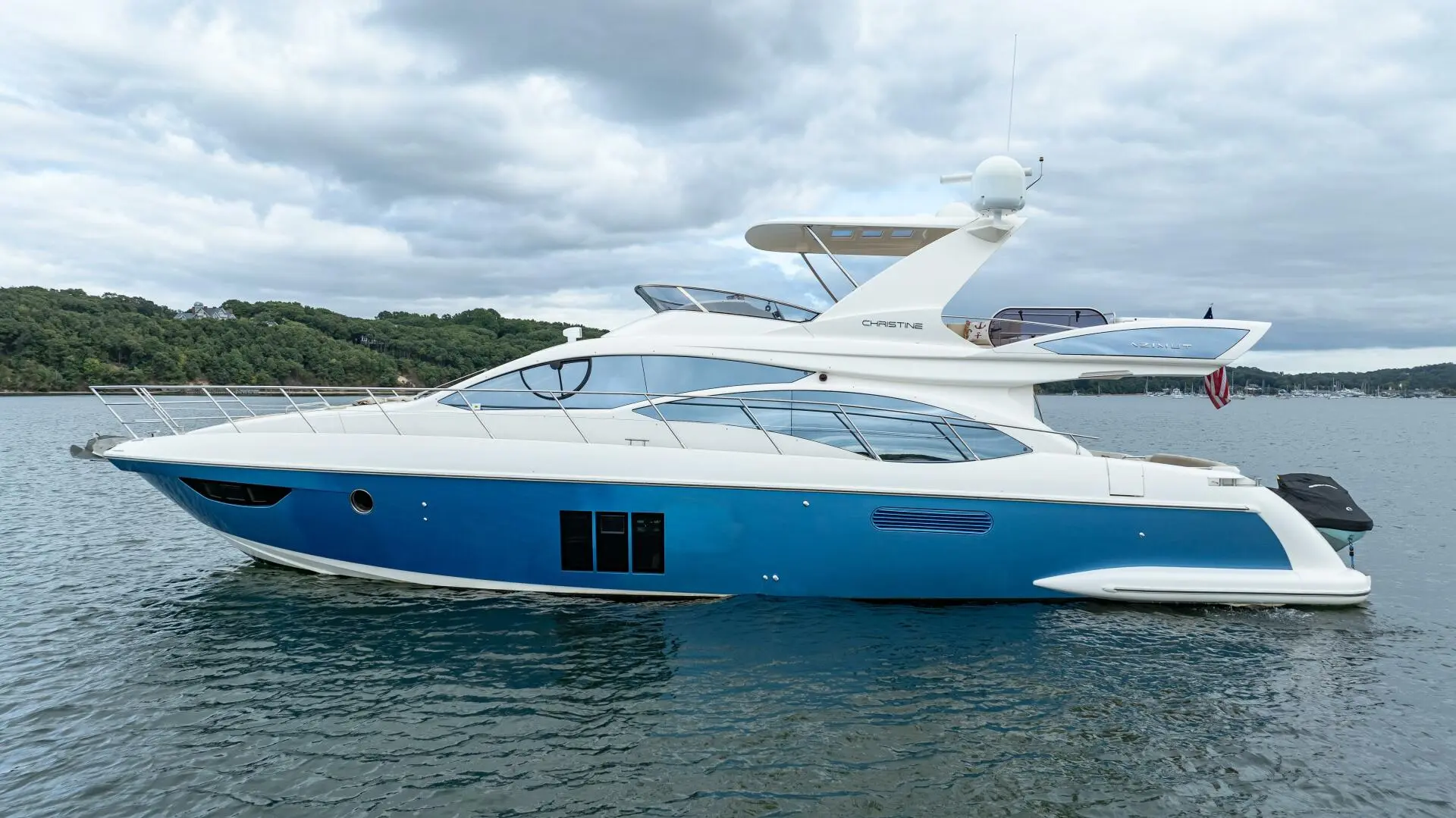 2011 Azimut 58 flybridge