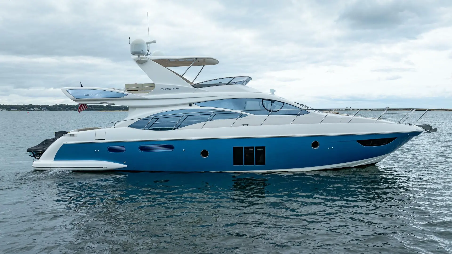 2011 Azimut 58 flybridge