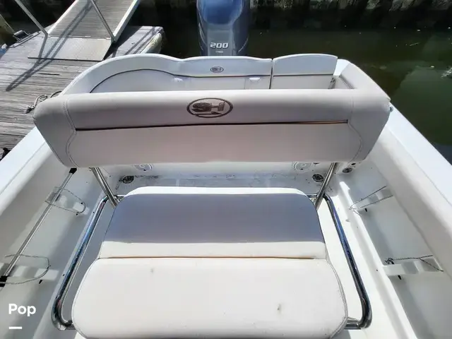 Sea Hunt Boats Ultra 211