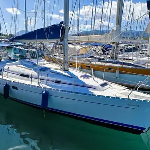 1998 Beneteau Oceanis 381